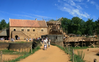 Burg-Guedelon Gesamtansicht