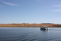 Auf dem Alqueva-Stausee die Ruhe des Alentejo genießen